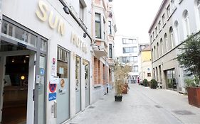 太阳酒店